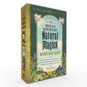 Portada de The Modern Witchcraft Natural Magick Boxed Set: The Modern Witchcraft Guide to Magickal Herbs, the Modern Witchcraft Book of Natural Magick, the Moder