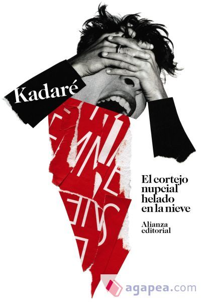 El cortejo nupcial helado en la nieve El cortejo nupcial helado en la nieve