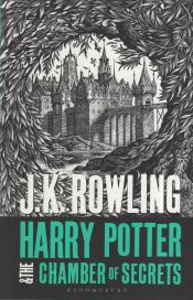 Portada de HARRY POTTER AND THE CHAMBER OF SECRETS