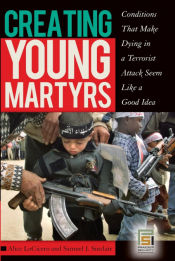 Portada de Creating Young Martyrs