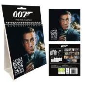 Portada de Calendario escritorio 202: James bond