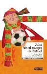 Portada de Julie en el campo de fútbol