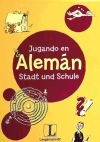 Jugando en alemán Stadt und Schule