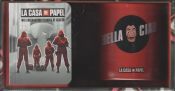 Portada de LA CASA DE PAPEL. Taza Bella ciao