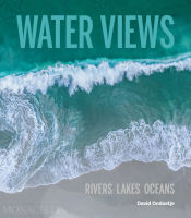Portada de Water Views: Rivers Lakes Oceans