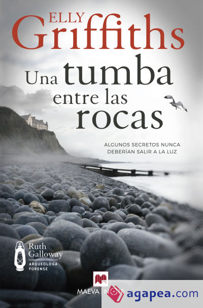 Una tumba entre las rocas