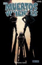 Portada de Los muertos vivientes #135 (Ebook)