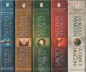 Portada de George R. R. Martin's a Game of Thrones 5-Book Boxed Set (Song of Ice and Fire Series): A Game of Thrones, a Clash of Kings, a Storm of Swords, a Feas