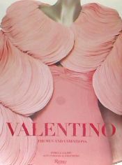 Portada de Valentino: Themes and Variations