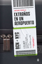 Portada de Extraños en un aeropuerto