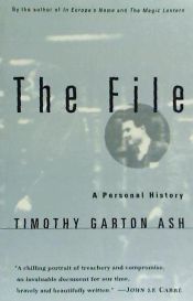 Portada de The File: A Personal History