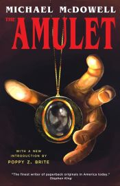 Portada de The Amulet