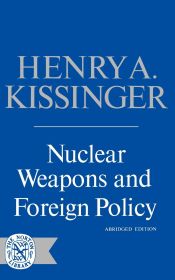 Portada de Nuclear Weapons and Foreign Policy